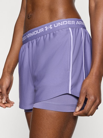 purpurinė UNDER ARMOUR Standartinis Sportinės kelnės 'Play Up'