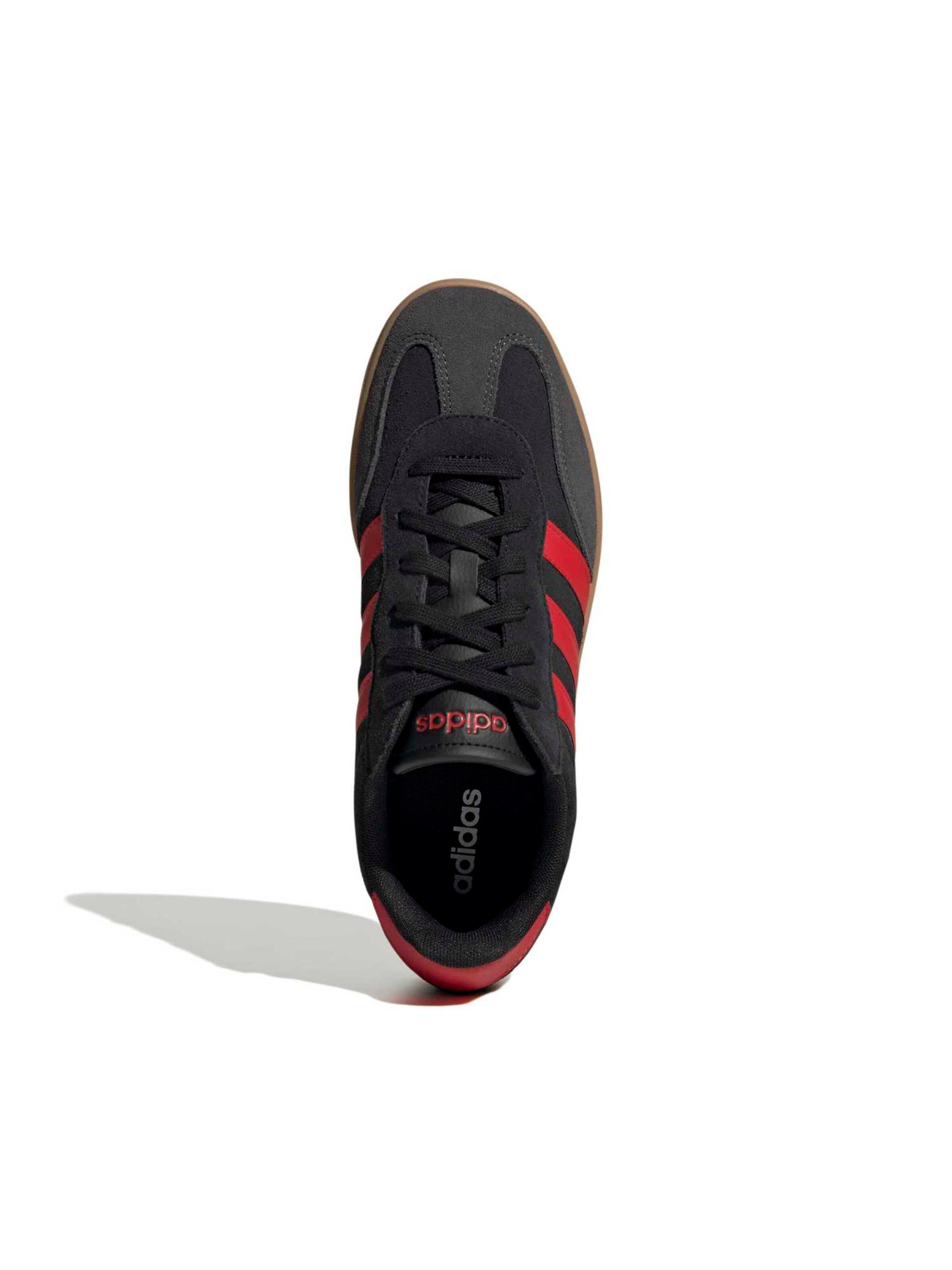 Baskets basses 'BARREDA' ADIDAS SPORTSWEAR en noir : au dessus