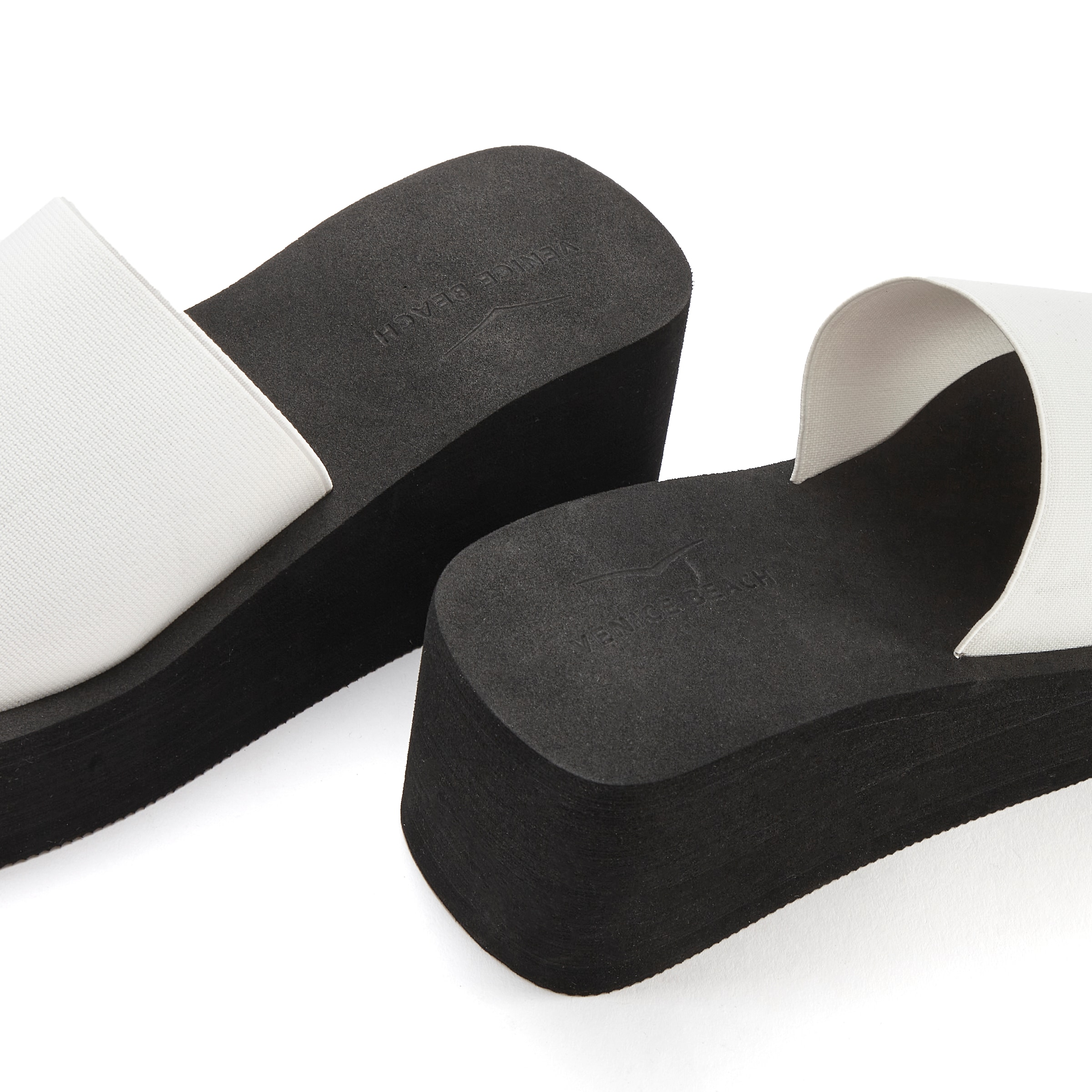 VENICE BEACH Чехли в бяло