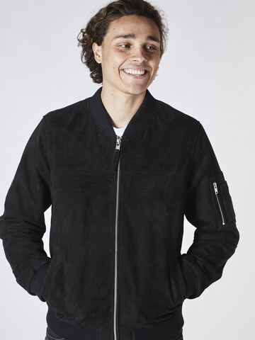 Veste mi-saison Bolongaro Trevor en noir : devant