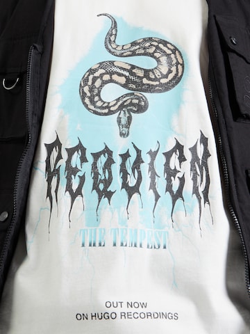 HUGO T-shirt 'Noctornix' i vit