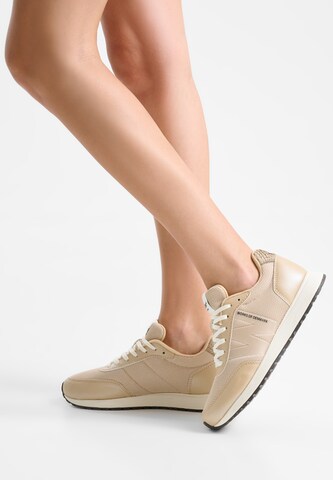 WODEN Sneakers laag in Beige: voorkant