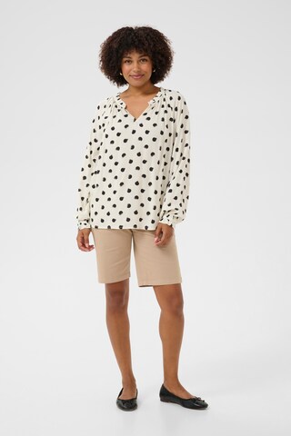Chemisier 'Tiah' Cream en blanc
