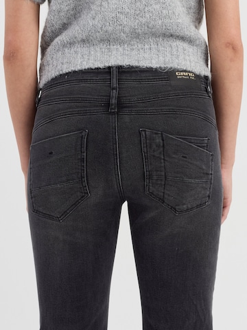 Regular Jean '94AMELIE STRAIGHT' Gang en noir