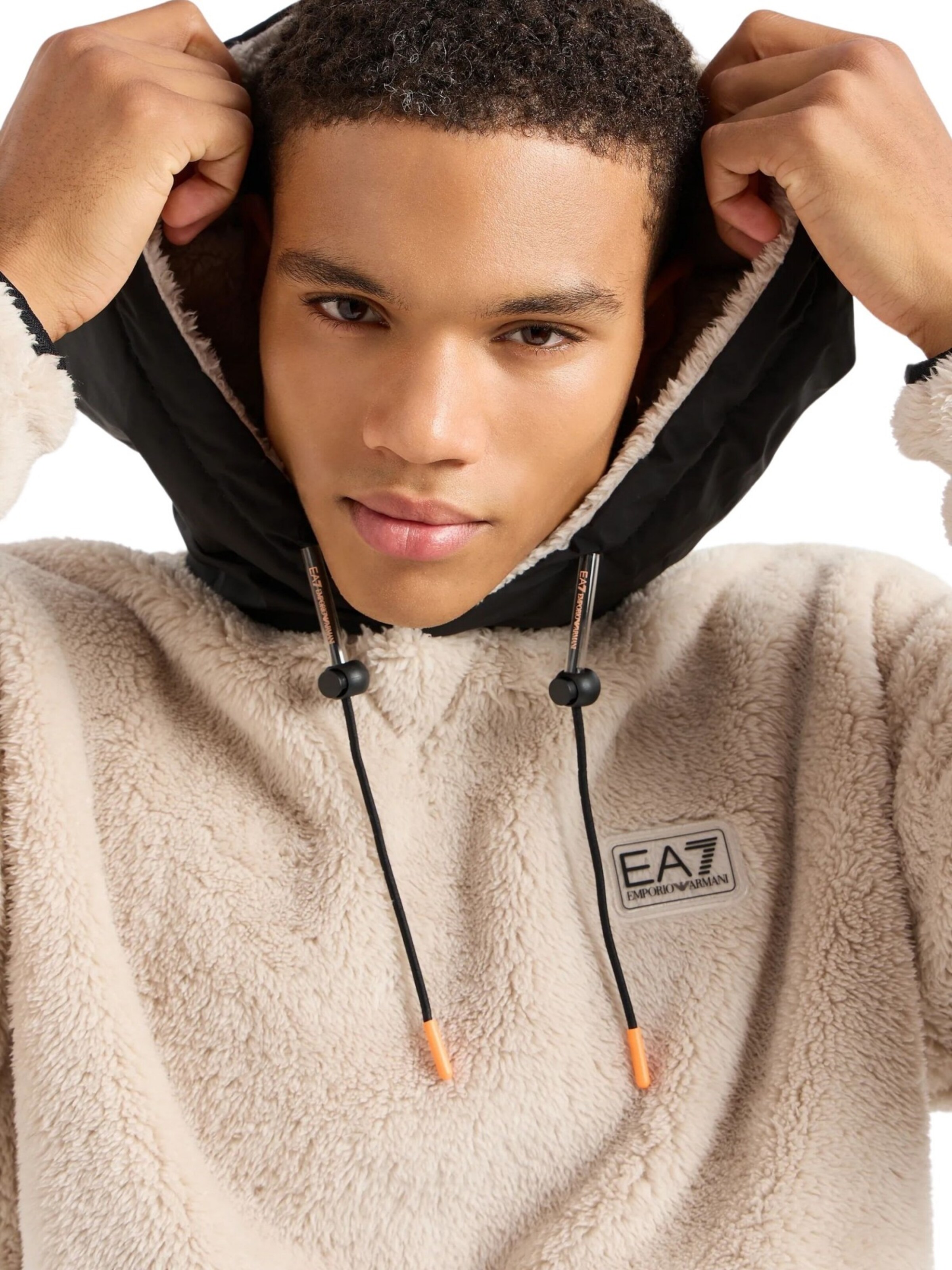 Sweat-shirt EA7 Emporio Armani en beige