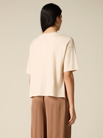 Maglietta di oltre in beige