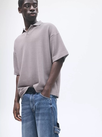 Pull&Bear Shirt in Grey: front