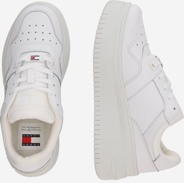 Tommy Jeans Sneakers laag 'Retro Basket Ess' in Wit