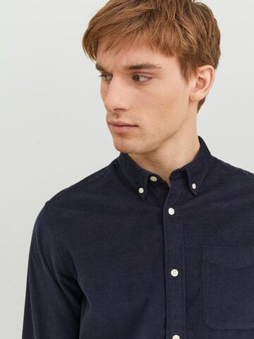 Coupe slim Chemise JACK & JONES en bleu