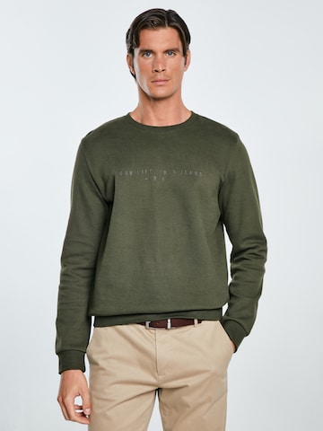 Sweat-shirt 'WIRON' BIG STAR en vert : devant