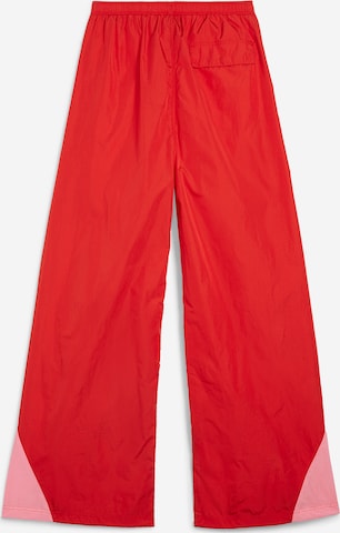 Regular Pantalon de sport 'Dare To' PUMA en rouge