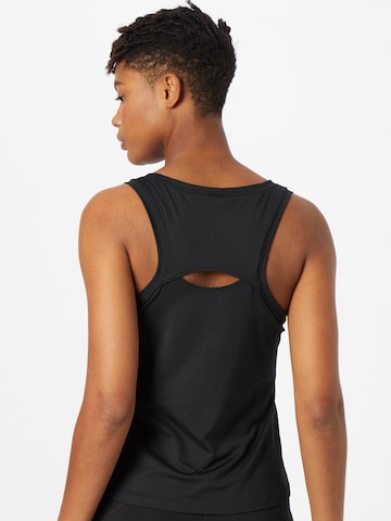 NIKE Sports Top 'Victory' in Black