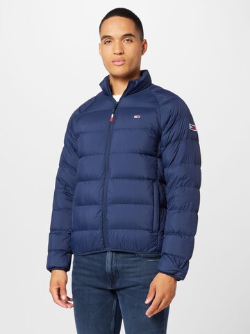 Tommy Jeans Between-season jacket in Blue: front