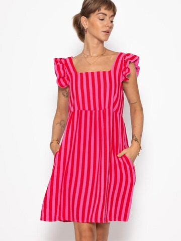 SASSYCLASSY Dress in Pink