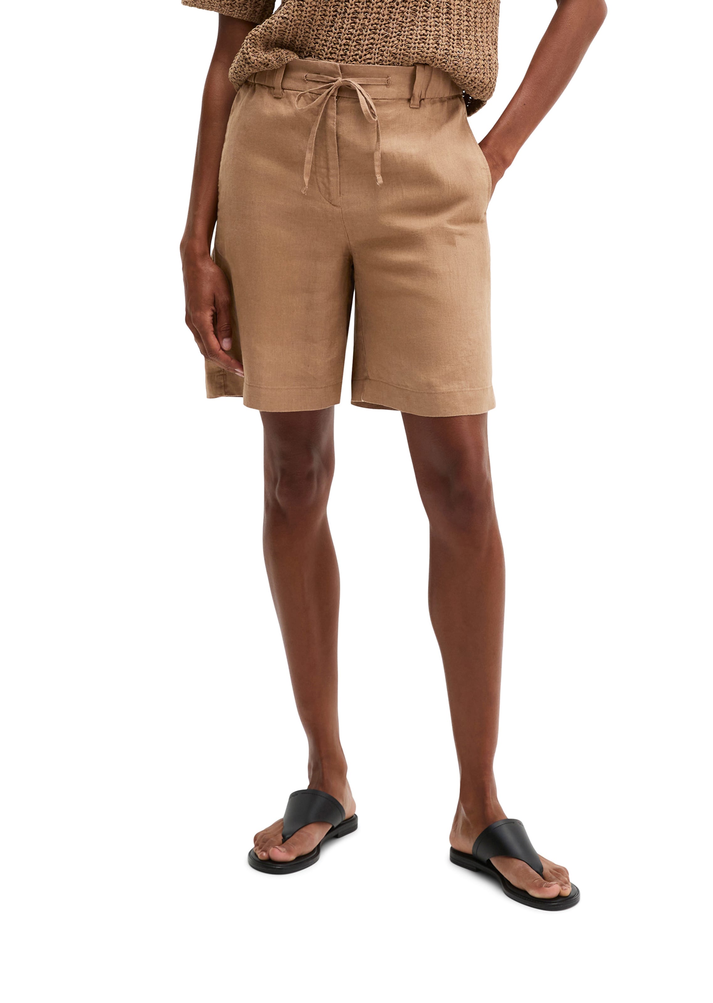 Marc O'Polo Loose fit Trousers in Brown: front