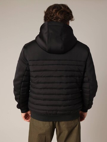 Veste d’hiver 'Cedar' Deeluxe en noir