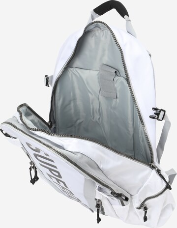 Superdry Backpack 'Mountain Tarp' in White
