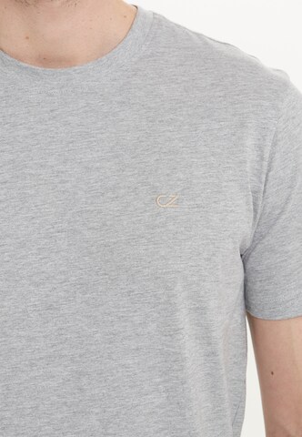 Cruz Functioneel shirt 'Highmore' in Grijs
