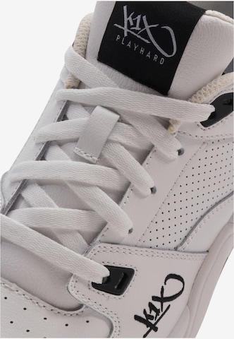 Sneaker bassa di K1X in bianco