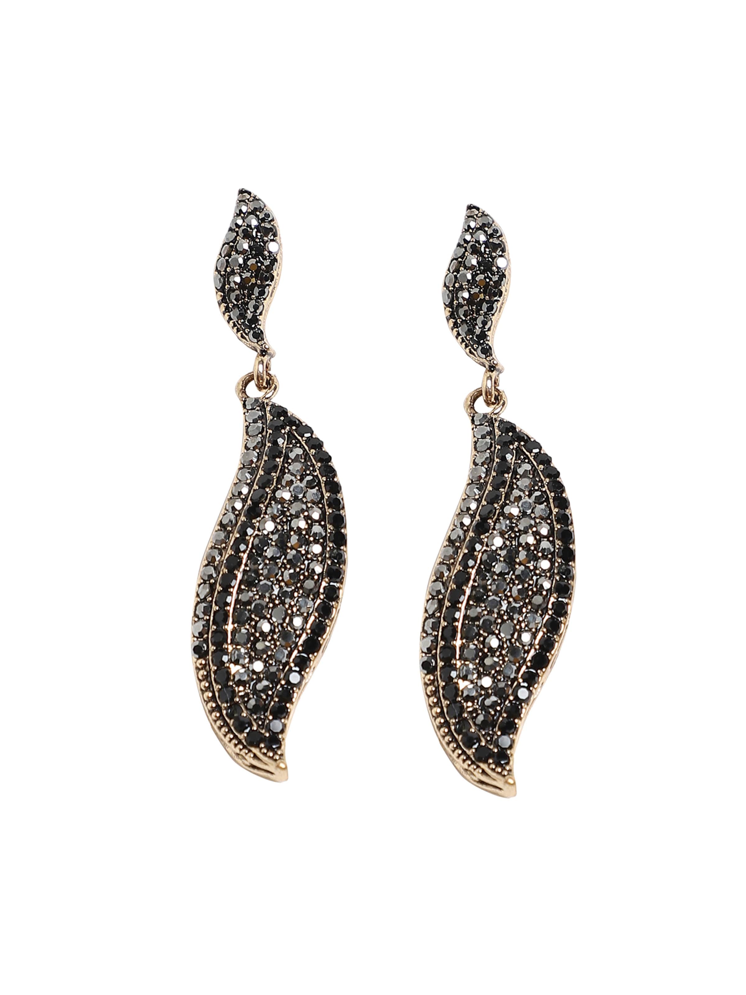 SOHI Náušnice ' Smriti ' – stříbrná: přední strana