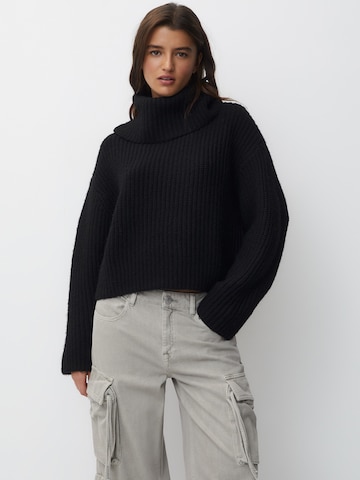 Pull&Bear Sweter w kolorze czarny: przód