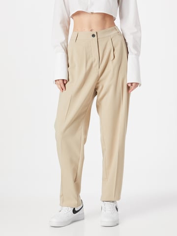 REPLAY Regular Pleat-front trousers in Beige: front
