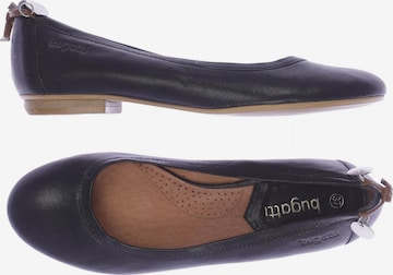 bugatti Flats & Loafers in 37 in Black: front