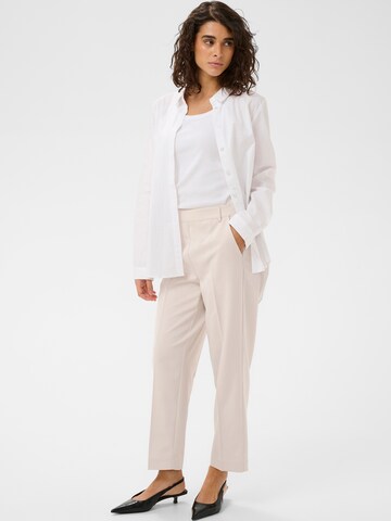 Kaffe Regular Suorat housut 'KASakura' värissä beige