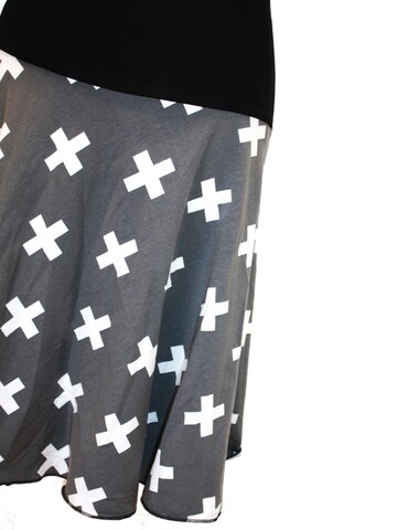 dunkle design Skirt 'Kreuz' in Grey