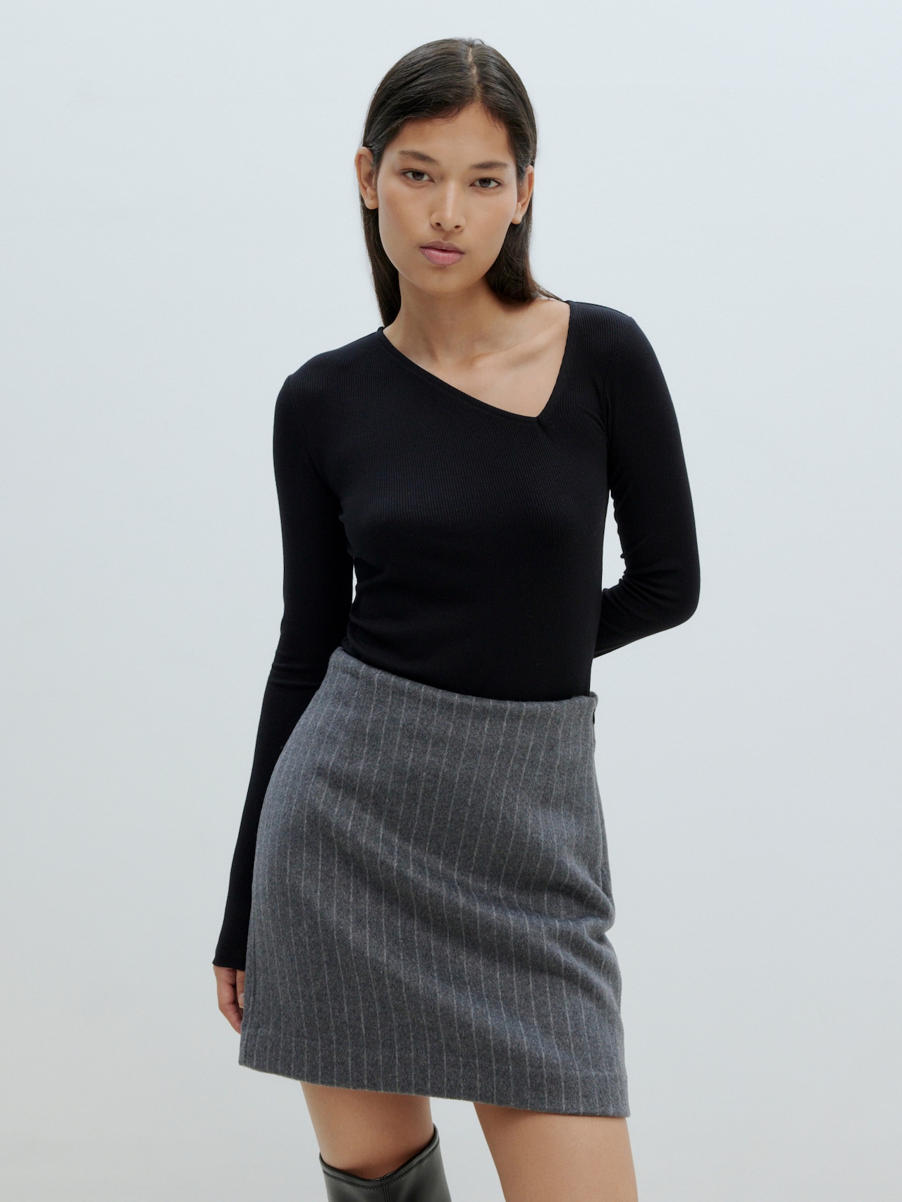 EDITED Produkte Shirt 'Rufina' schwarz