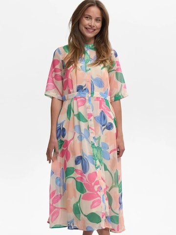 NÜMPH Puseromekko 'NUKYNDALL' värissä monivärinen: etupuoli