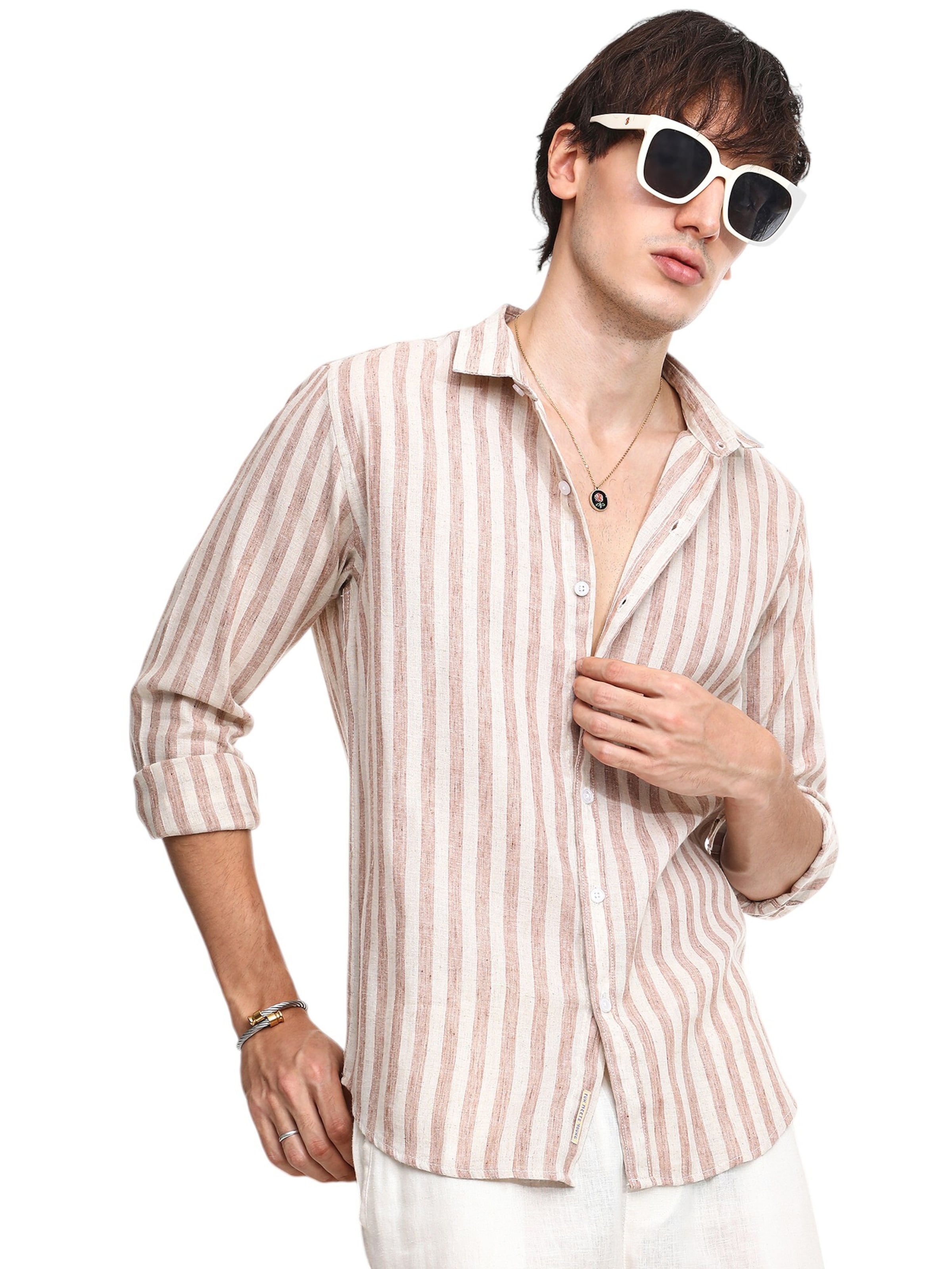 Campus Sutra Tavaline suurus Triiksärk 'Win', värv pruun