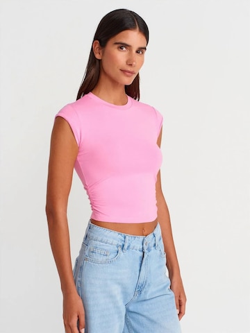 Dilvin T-Shirts in Pink: Vorderseite