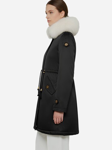 Parka invernale 'Overland Parka N701' di Artika Icewear in nero