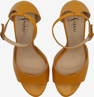 faina Sandals in Orange