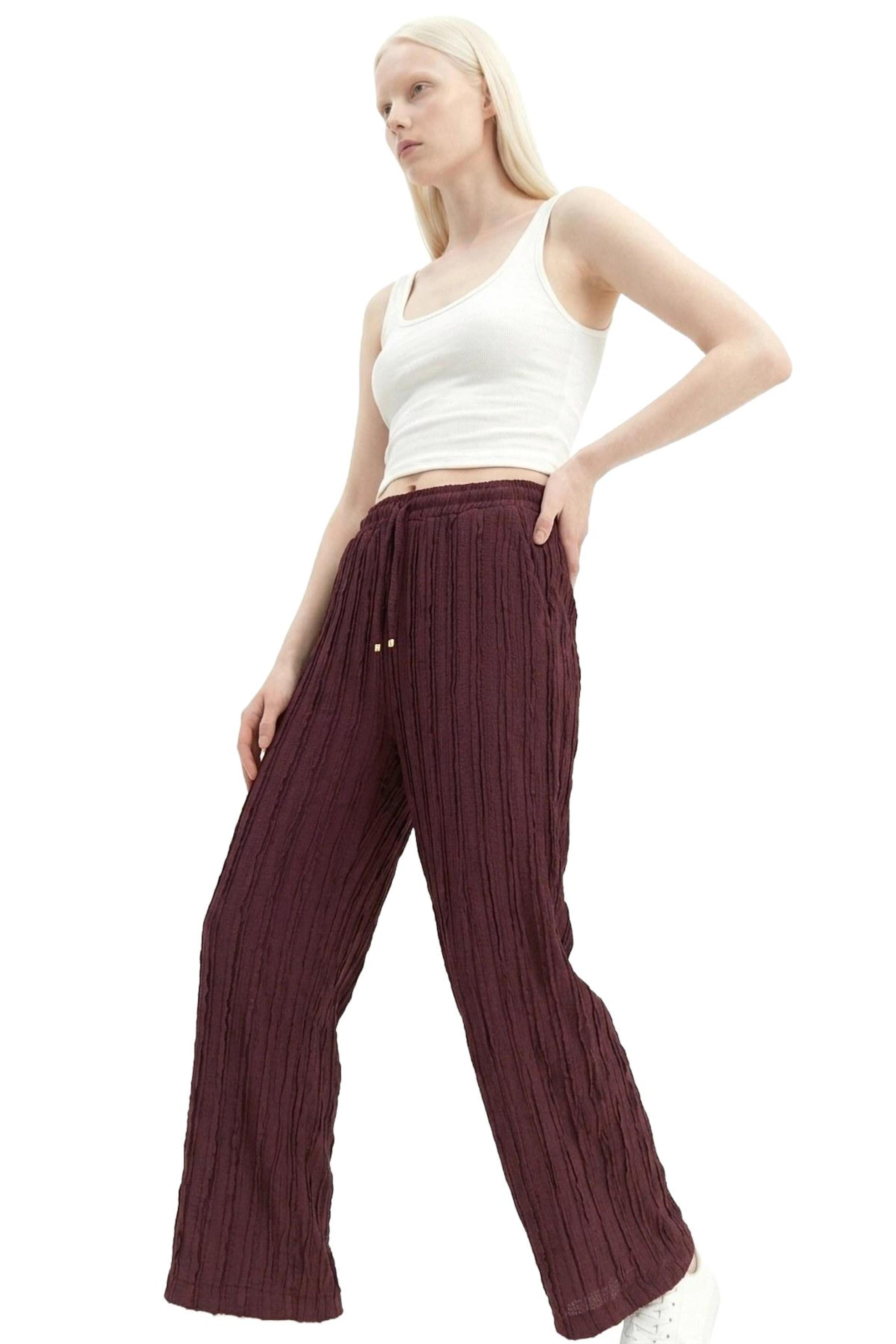 No Matter What Loose fit Trousers in Red