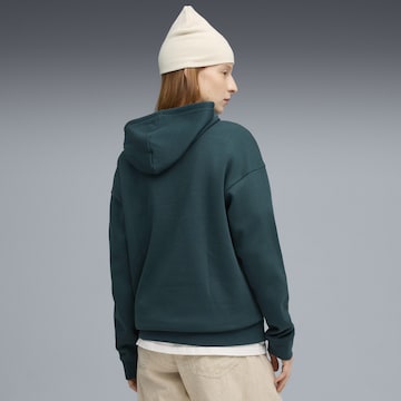 PUMA Athletic Sweatshirt in Green