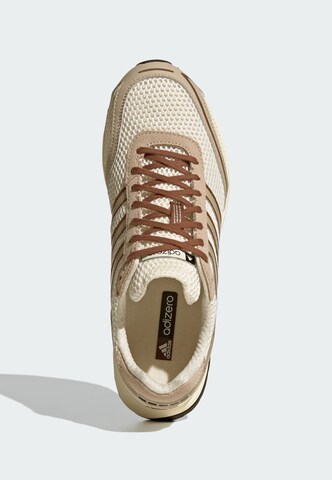ADIDAS ORIGINALS - Zapatillas deportivas bajas 'Adizero Adios Og' en blanco