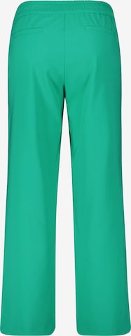 Regular Pantalon Betty Barclay en vert