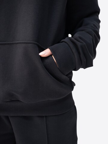 TATES Oversized Sweater 'Kuscheliger Light Hoodie' in Black