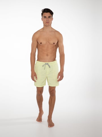 PROTEST Badeshorts 'SHARIF' in Gelb