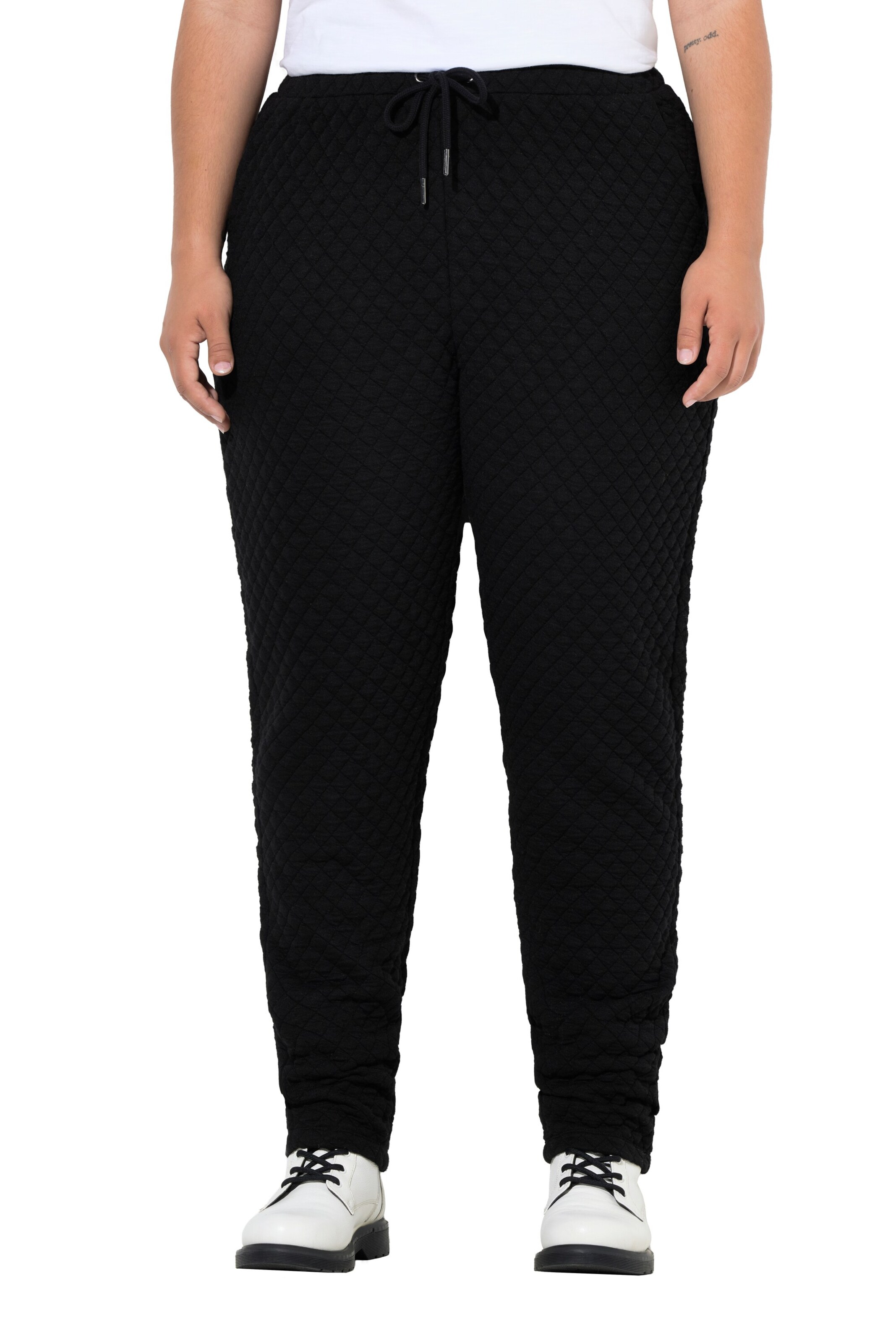 Angel of Style Loose fit Trousers in Black: front