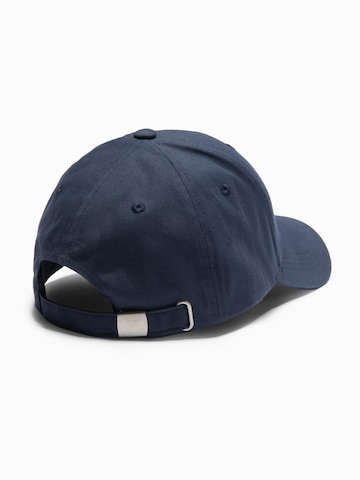 Ombre Cap in Blue
