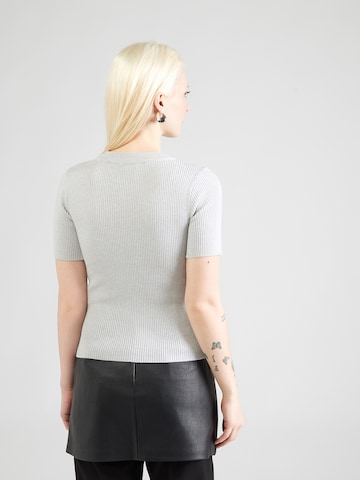 PIECES Sweater in Grey