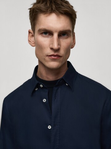 MANGO MAN Regular fit Overhemd in Blauw