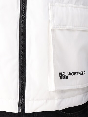 KARL LAGERFELD JEANS Prehodna jakna | črna barva