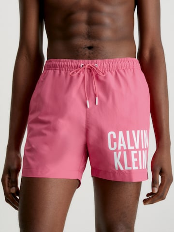 Calvin Klein Swimwear Plavecké šortky 'Intense Power' – pink: přední strana