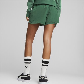 PUMA Regular Shorts in Grün