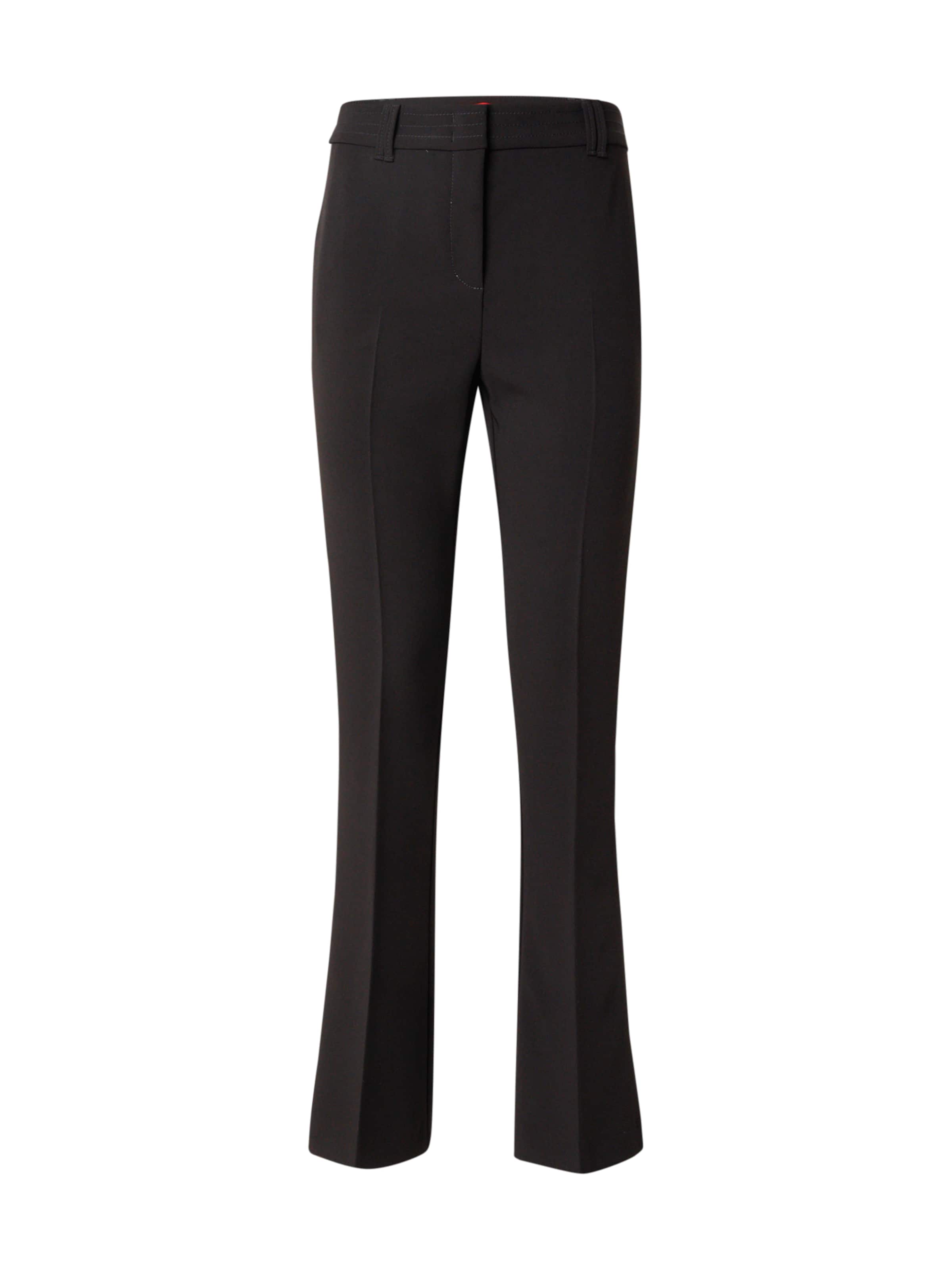 MAX&Co. - Acampanado Pantalón de pinzas 'YSER' en negro: frente