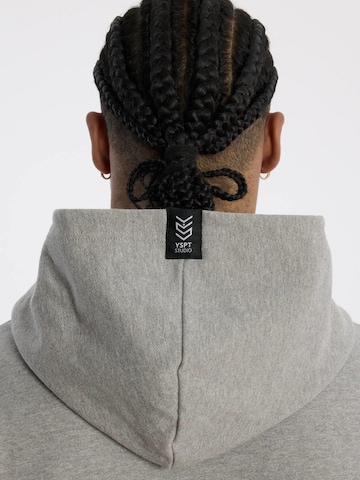 YSPT Studio Sweatshirt 'STONEWALL' in Grey